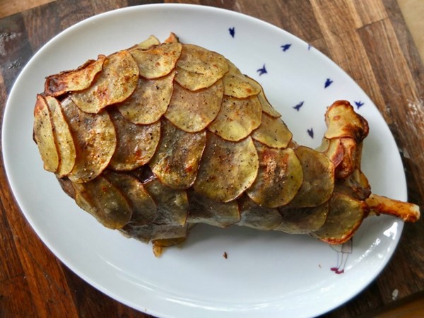 The baaa-madillo (Crispy potato coated slow roast leg of lamb)