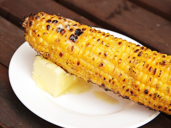 The best basic grilled corn