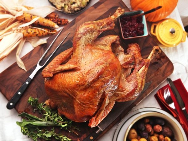 The best simple roast turkey with gravy