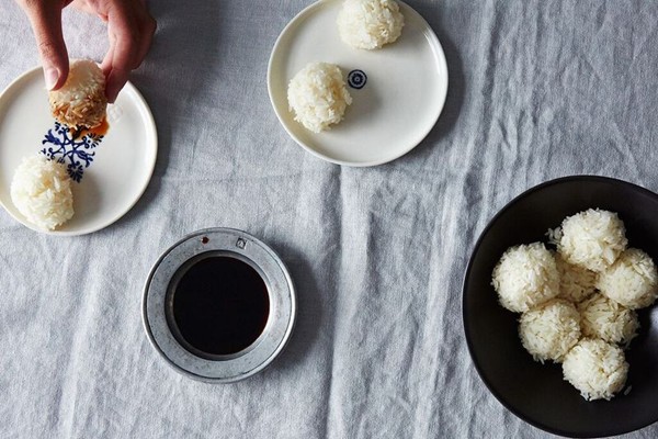 The best way to make Thai sticky rice (no fancy basket required)