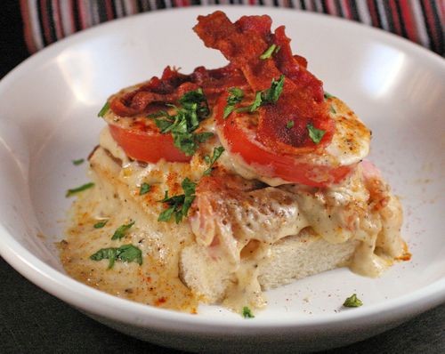 The Bitten Word's day-after-Thanksgiving Kentucky Hot Brown