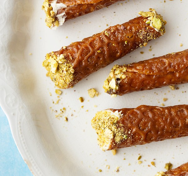 Taste Magazine (NZ), June 2014 (102) Eat Your Books