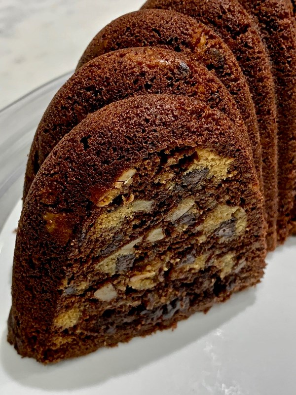 The Domingo comfort cake 