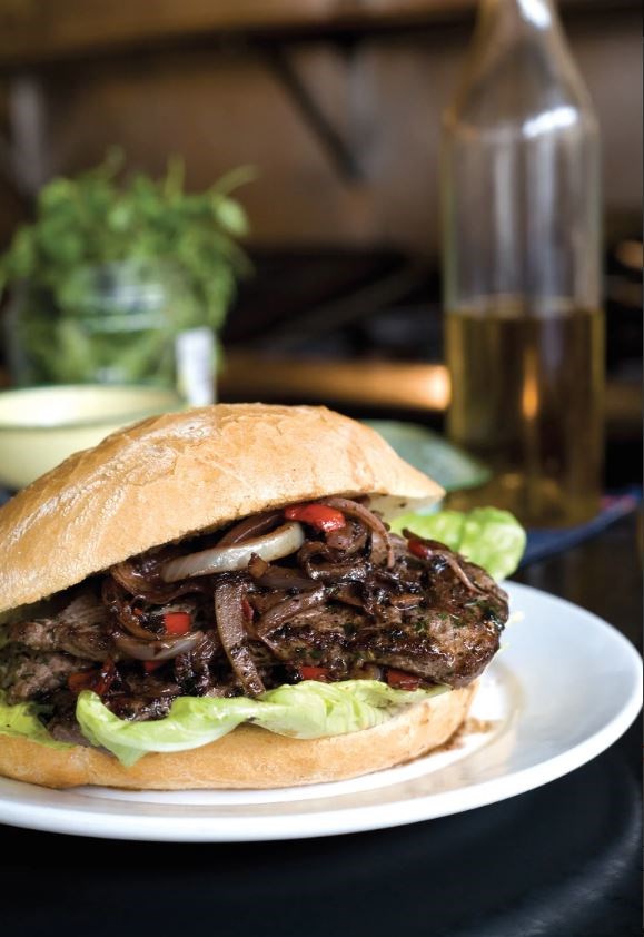 The Eagle steak sandwich (Bife Ana)