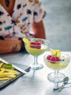 The easiest mango vanilla mousse