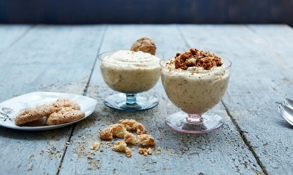 The easy peasy pots: Orange and amaretti yoghurt bowls 