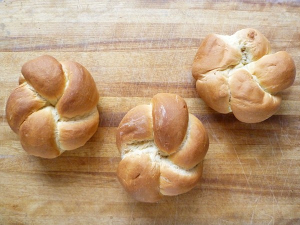 The Fundamental Techniques of Classic Bread Baking's kaiser rolls (Cook the Book)