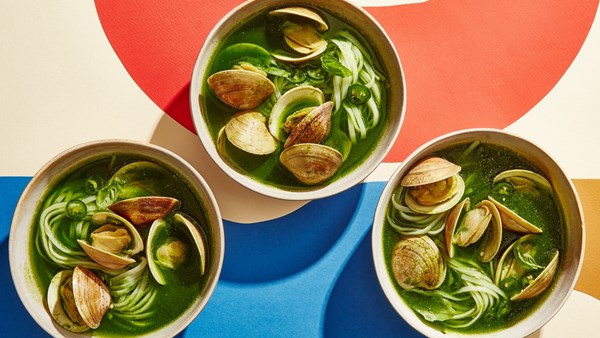 The greenest coconut curry with clams and rice noodles