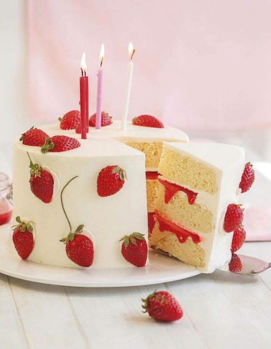 The most incredible strawberry cake