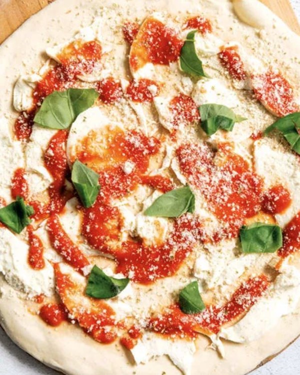 The New York-style Margherita pizza