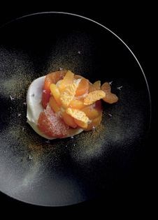 'The pearl' finger lime and gingerade
