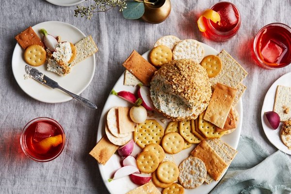 The perfect cheese ball