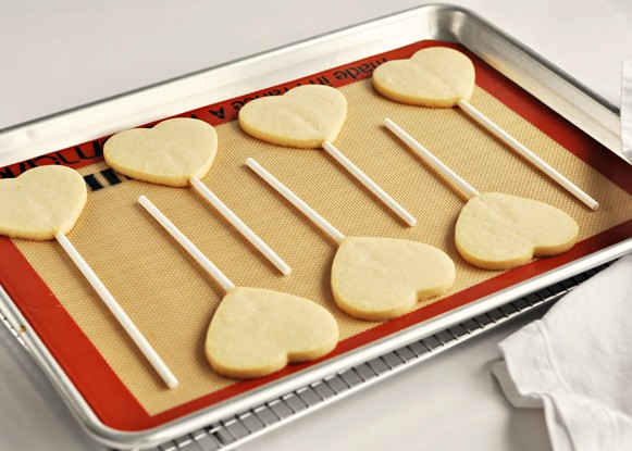 The perfect sugar cookie (and cookie pop)