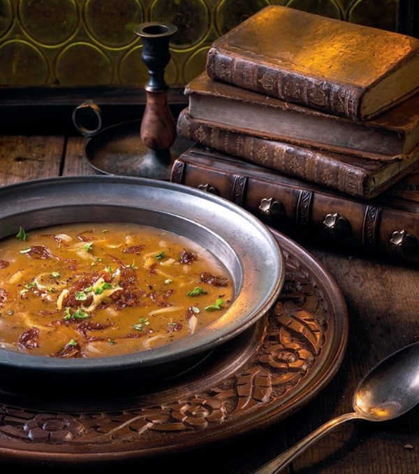 The Spear Blade Inn's onion pottage