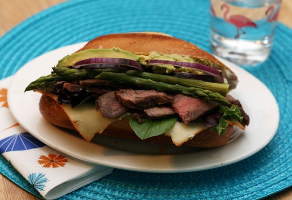 The steak & green sandwich