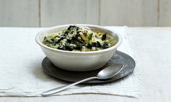 The sumptuous soup: Pearl barley and vegetable broth 