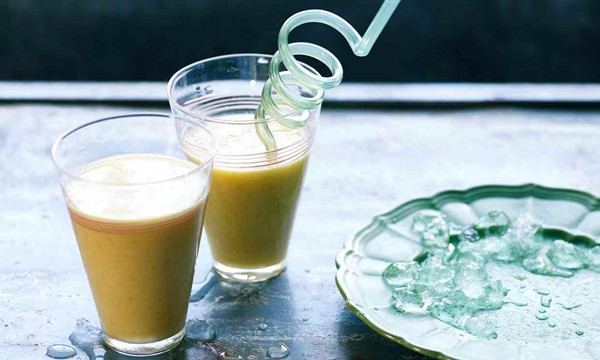 The sunny drink: Mango and cardamom lassi