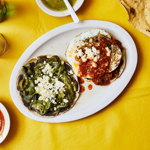 The tostada that wants to be a memela (rajas version)
