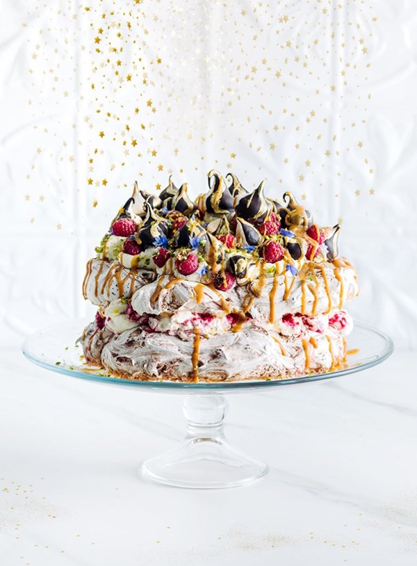 The ultimate Christmas Pavlova