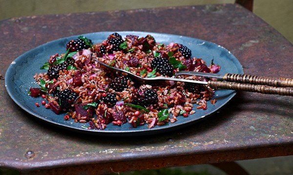 The winning recipe: Black and red salad