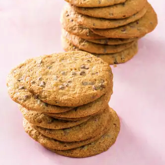 Thin and crispy chocolate chip cookies