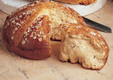 Three cheeses bread