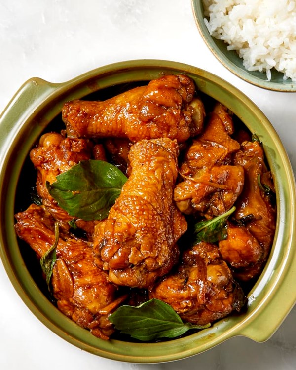 Three cup chicken (San bei ji / 三杯鸡)