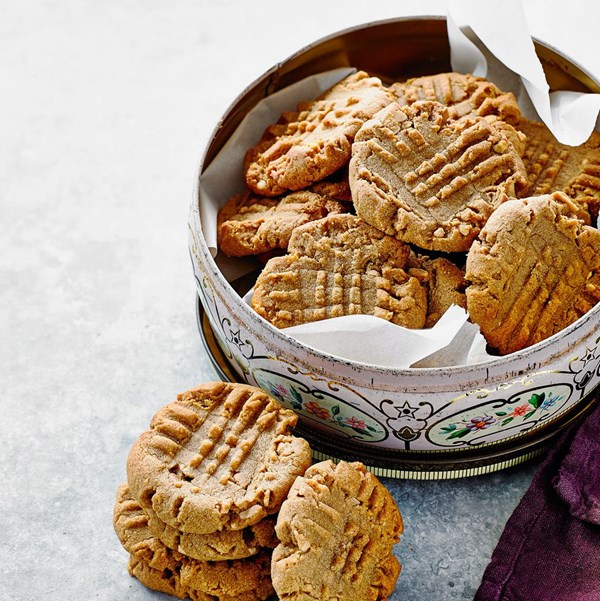 Three-ingredient peanut butter cookies