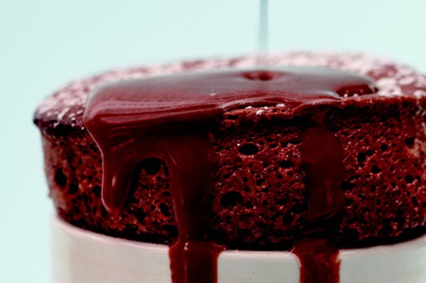 Three-minute chocolate sauce