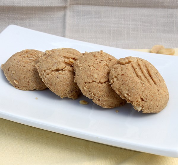 Three-nut butter cookies