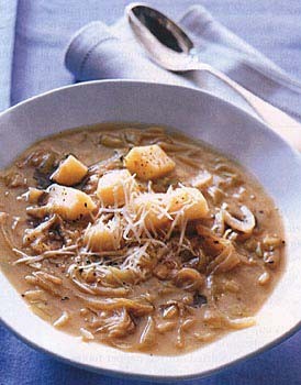 Three-onion soup
