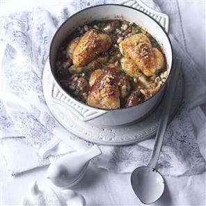 Three-poussin pot-roast cassoulet with Toulouse sausages