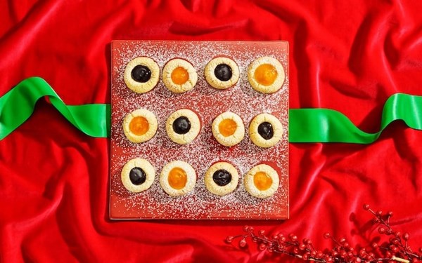 Thumbprint cookies