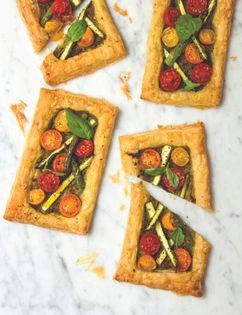 Thyme & avocado bruschetta