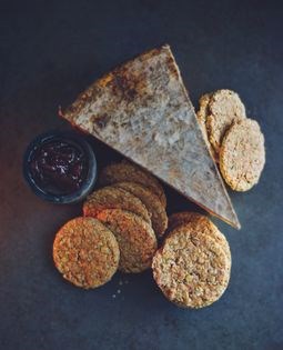 Thyme & Parmesan oatcakes