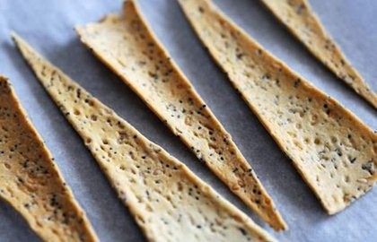 Thyme crackers