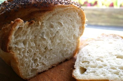 Thyme honey loaf with fresh thyme and poppy seeds