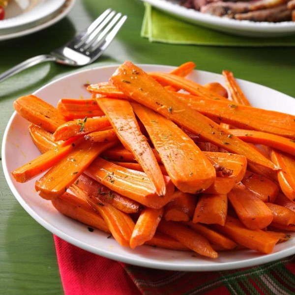 Thyme-roasted carrots