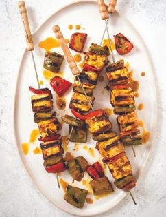 Tikka tofu skewers