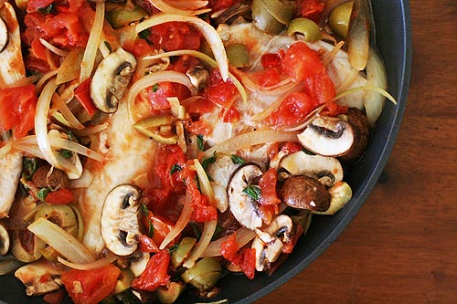 Tilapia with pimiento sauce