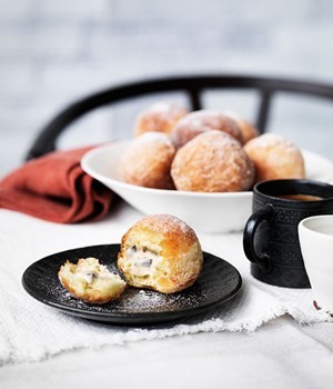 Tiramisù doughnuts