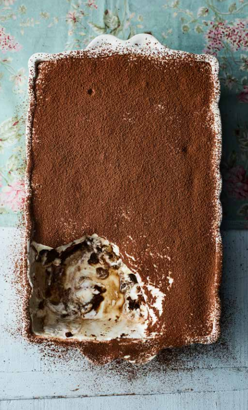 Tiramisù with Amaretto (Tiramisù con Amaretto)