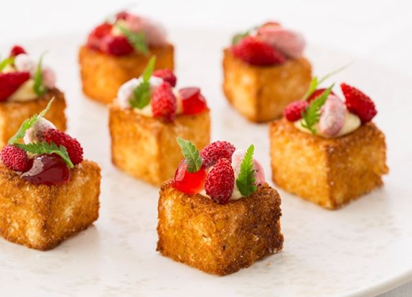 Toasted brioche, Cornish curd cheesecake, wild strawberries