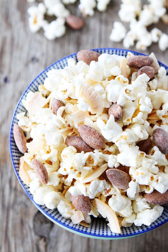 Toasted coconut kettle corn