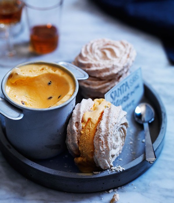 Toasted coconut meringue sandwiches with passionfruit ice-cream