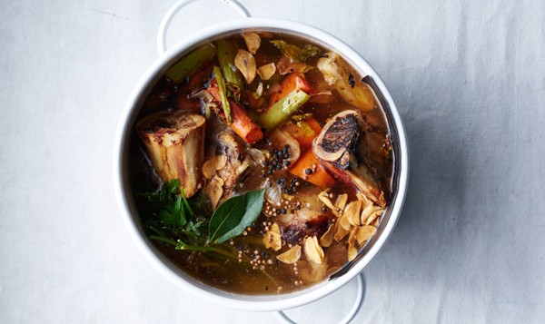 Toasted garlic-beef stock