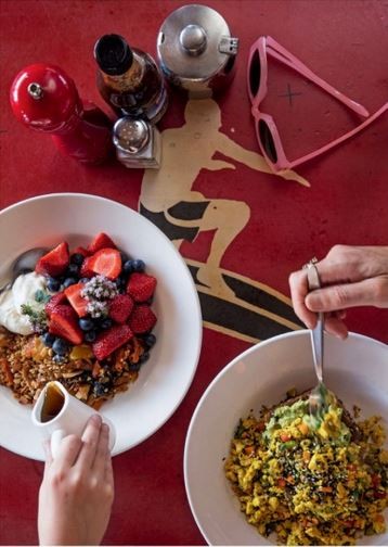 Toasted muesli [Maranui Cafe]