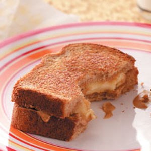 Toasted PB & banana sandwiches