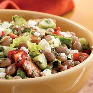Toasted pita & bean salad