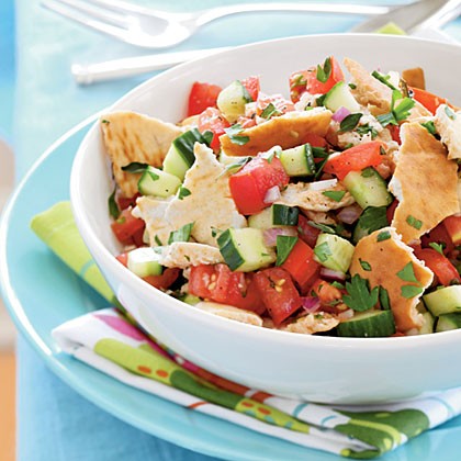 Toasted pita salad